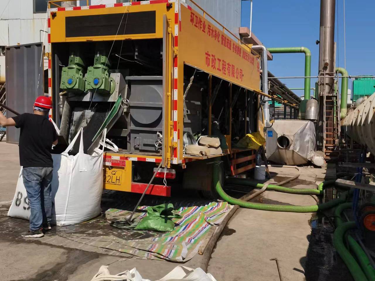 安多淤泥压干处理